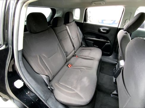 Used 2017 Jeep Compass Sport image 18