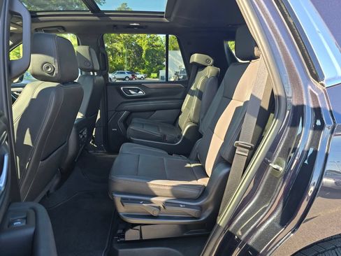 Certified 2022 Chevrolet Tahoe High Country AWD/4WD image 25