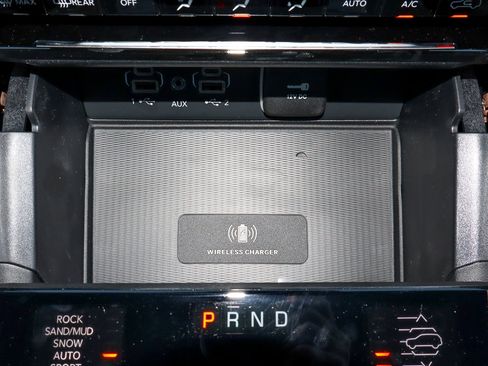 New 2025 Jeep Grand Cherokee L Overland w/ Advanced Protech Group III image 25