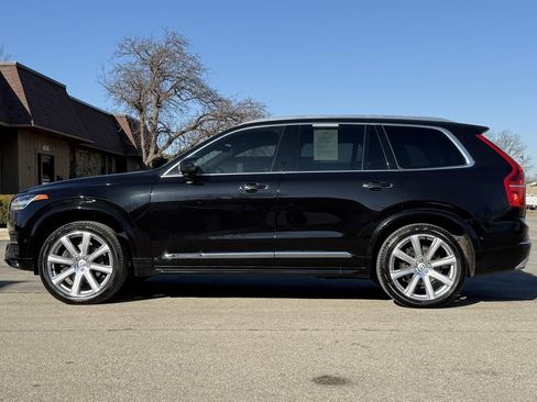Used 2018 Volvo XC90 T6 Inscription w/ Convenience Package image 2