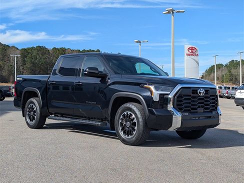 Used 2024 Toyota Tundra SR5 image 7