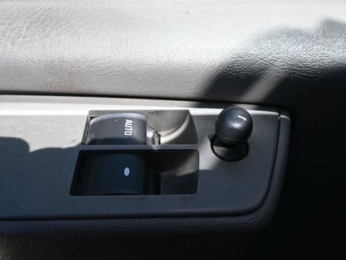 Used 2014 Chevrolet Express 3500 RWD image 20