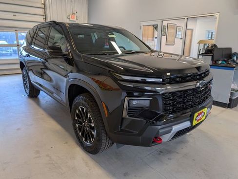 New 2026 Chevrolet Traverse Z71 w/ Driver Confidence Package AWD/4WD image 7