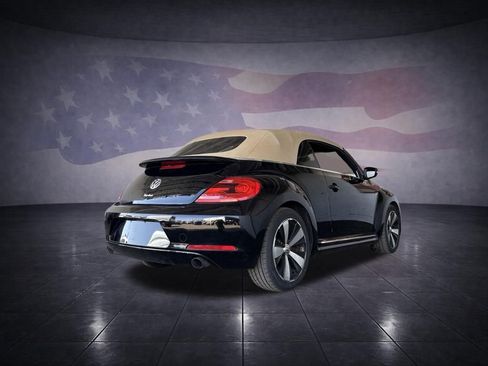 Used 2013 Volkswagen Beetle 2.0T FWD image 5