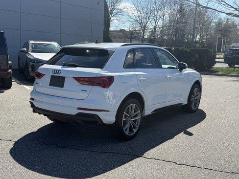 Used 2023 Audi Q3 2.0T Premium w/ Black Optic Sport Package AWD/4WD image 5