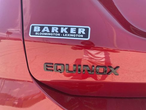 Used 2023 Chevrolet Equinox RS AWD/4WD image 32