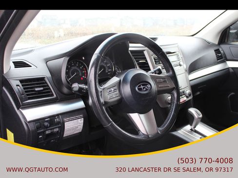 Used 2010 Subaru Outback 2.5i Premium image 10
