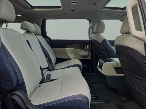 New 2026 Kia Carnival SX Prestige FWD image 18