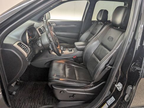 Used 2015 Jeep Grand Cherokee Overland w/ Advanced Technology Group AWD/4WD image 7