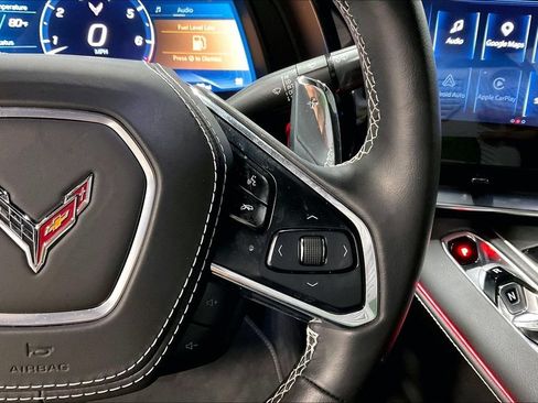 Used 2025 Chevrolet Corvette Stingray Coupe w/ 1LT RWD image 26