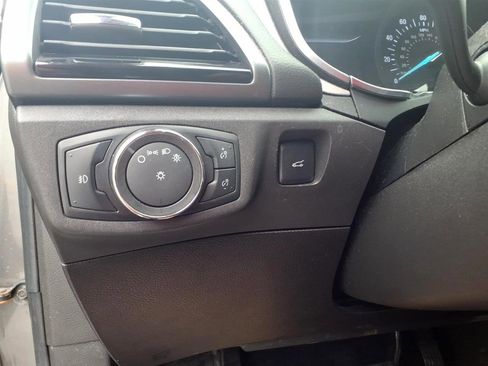 Used 2013 Ford Fusion SE image 11