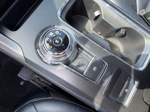 Used 2019 Ford Fusion SEL image 24