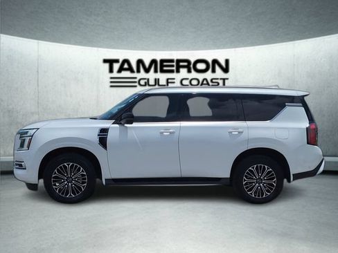 Used 2025 Nissan Armada Platinum RWD image 2