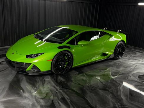 Used 2015 Lamborghini Huracan LP 610-4 AWD/4WD image 15