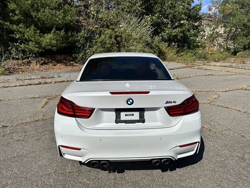 Used 2020 BMW M4 Convertible image 6