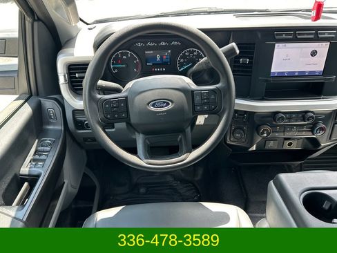 Used 2024 Ford F250 XL AWD/4WD image 15