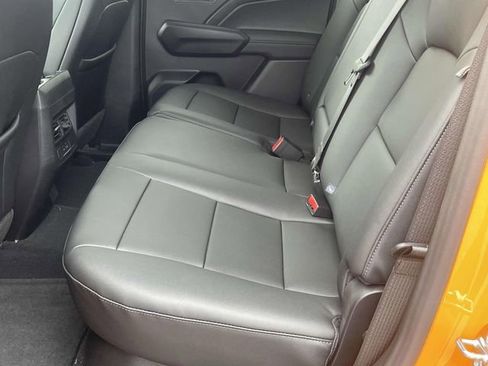 New 2025 Chevrolet Colorado LT w/ LT Convenience Package image 5