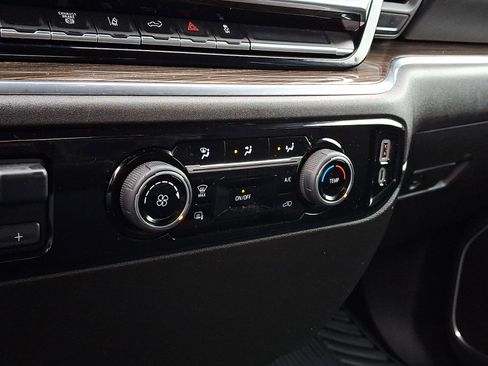 Certified 2024 Chevrolet Silverado 2500 LT image 16