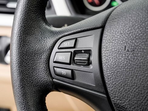 Used 2016 BMW 320i xDrive 320i xDrive image 13