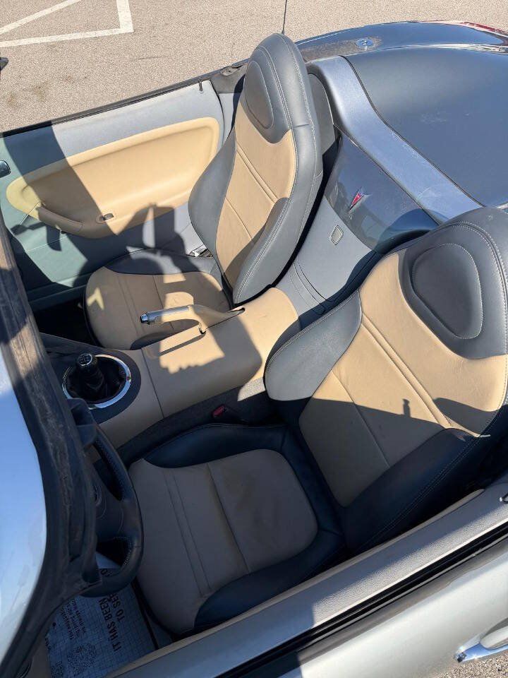 Used 2006 Pontiac Solstice Convertible w/ Premium Package RWD image 47