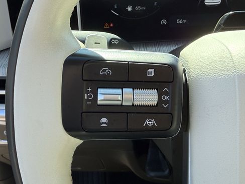 Used 2025 Hyundai Santa Fe Calligraphy image 16