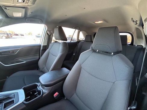 Used 2025 Toyota RAV4 LE image 10