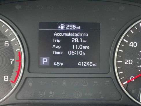 Used 2020 Kia Optima LX image 24