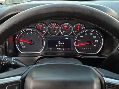 Used 2019 Chevrolet Silverado 1500 LT Trail Boss w/ Convenience Package image 19