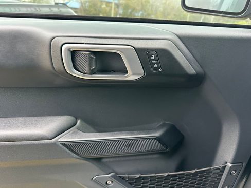 New 2025 Ford Bronco Badlands image 65