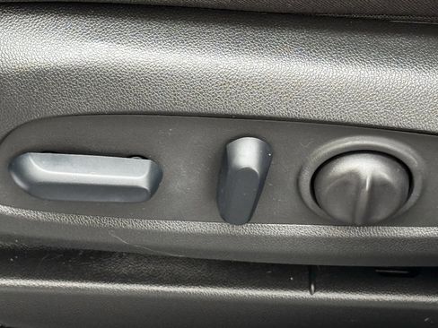 Used 2023 Chevrolet TrailBlazer LT image 18