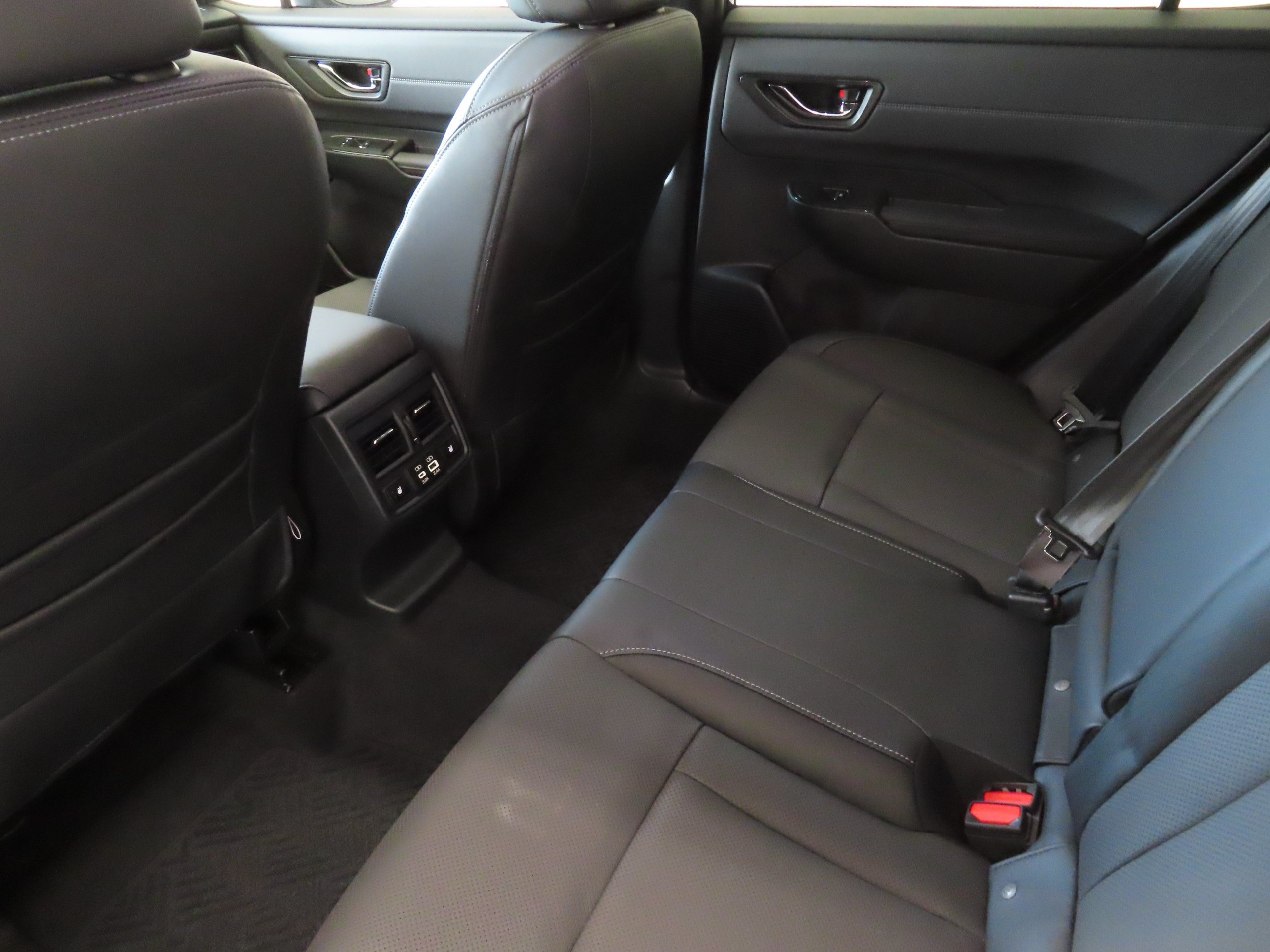 New 2026 Subaru Outback Touring XT AWD/4WD image 21