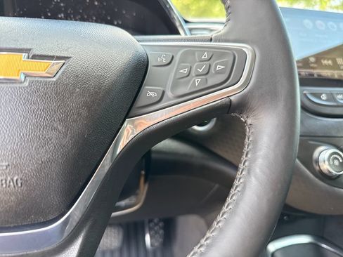 Used 2018 Chevrolet Malibu LT FWD image 16