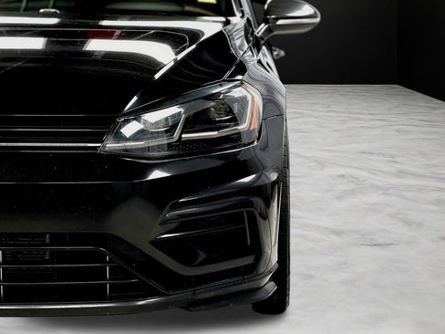Used 2019 Volkswagen Golf R 4-Door AWD/4WD image 41
