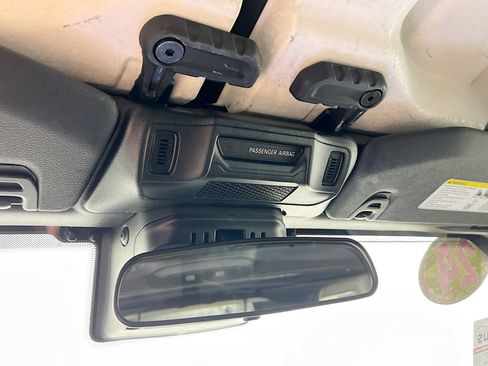 Used 2024 Jeep Wrangler Sport S image 19