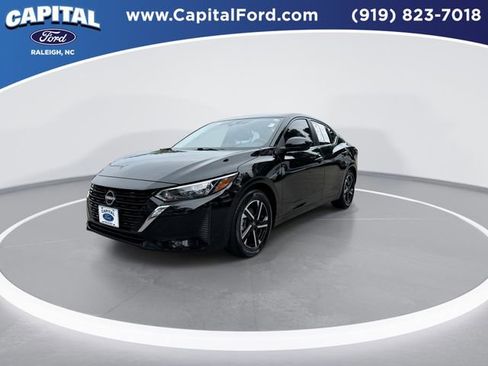 Used 2025 Nissan Sentra SV FWD image 4