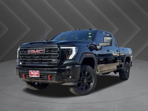 Used 2025 GMC Sierra 2500 AT4 AWD/4WD image 2