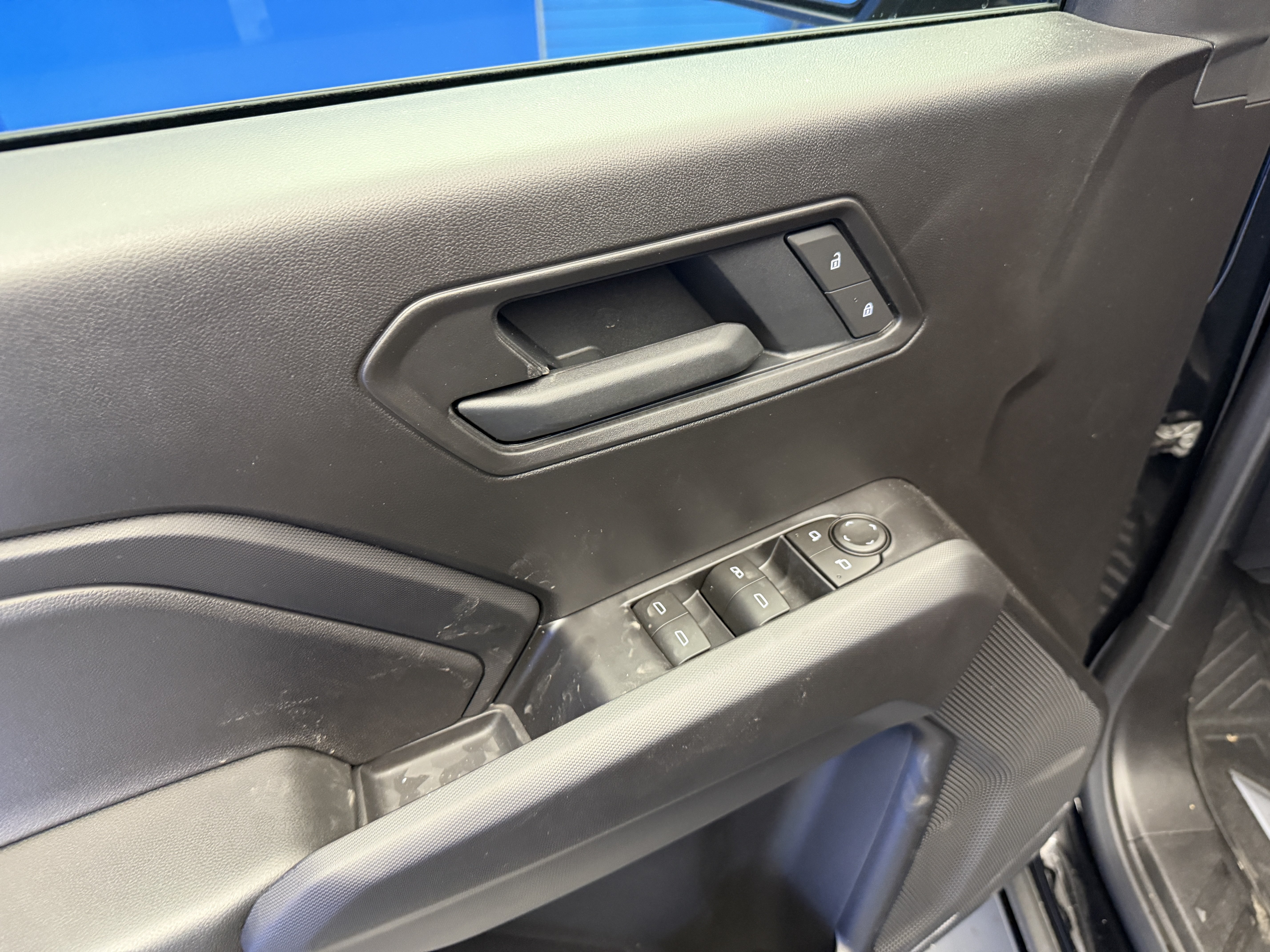 New 2026 Chevrolet Colorado Trail Boss AWD/4WD image 10