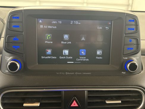 Used 2021 Hyundai Kona Limited image 28