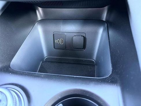 Used 2026 Ford Explorer Active w/ Active Comfort Package image 41