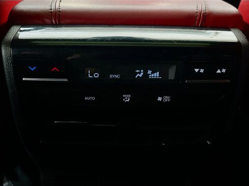 Used 2022 Acura MDX A-Spec image 19