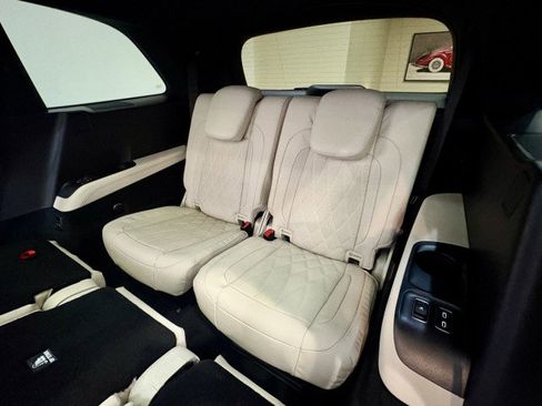 New 2026 Mercedes-Benz GLS 63 AMG 4MATIC image 31