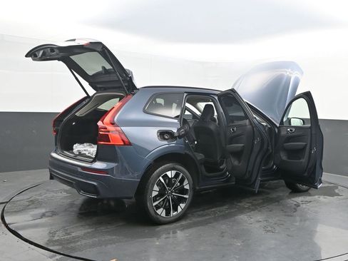 New 2026 Volvo XC60 B5 Ultra w/ Climate Package AWD/4WD image 39