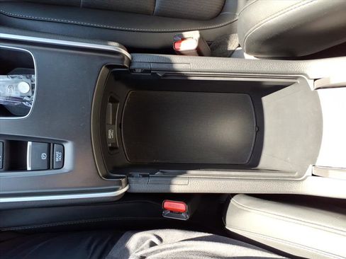 Used 2022 Honda Accord Sport image 14