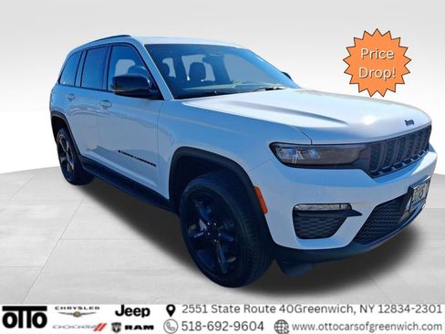 New 2025 Jeep Grand Cherokee Limited w/ Black Appearance Package AWD/4WD image 1
