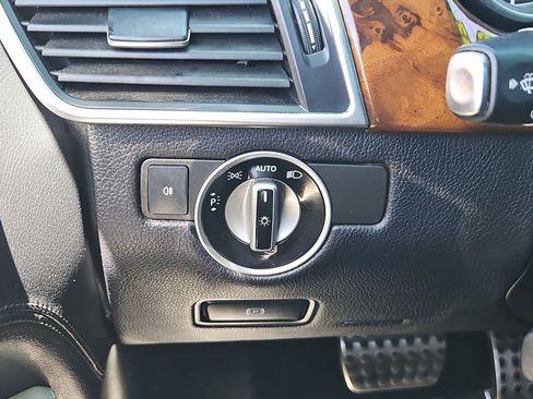 Used 2015 Mercedes-Benz ML 400 4MATIC image 15