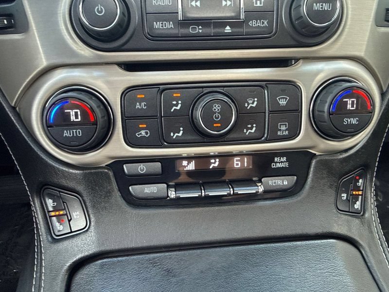 Used 2015 GMC Yukon Denali w/ Premium Package AWD/4WD image 29