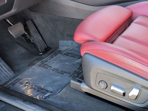 Used 2023 BMW X3 sDrive30i w/ Premium Package image 17