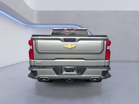 Used 2024 Chevrolet Silverado 1500 High Country w/ High Country Premium Package AWD/4WD image 4