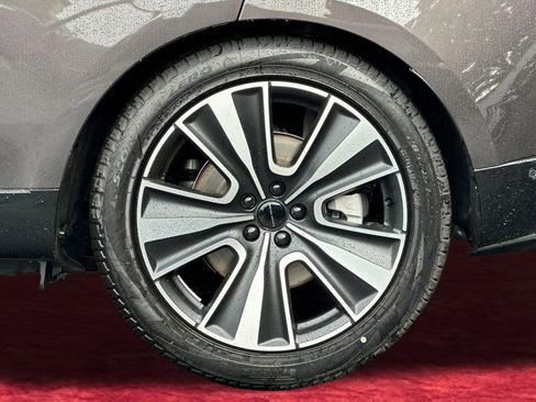 New 2026 Land Rover Range Rover Long Wheelbase SE AWD/4WD image 8