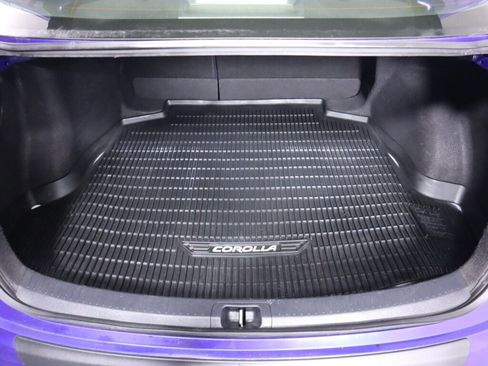 Used 2020 Toyota Corolla SE FWD image 31